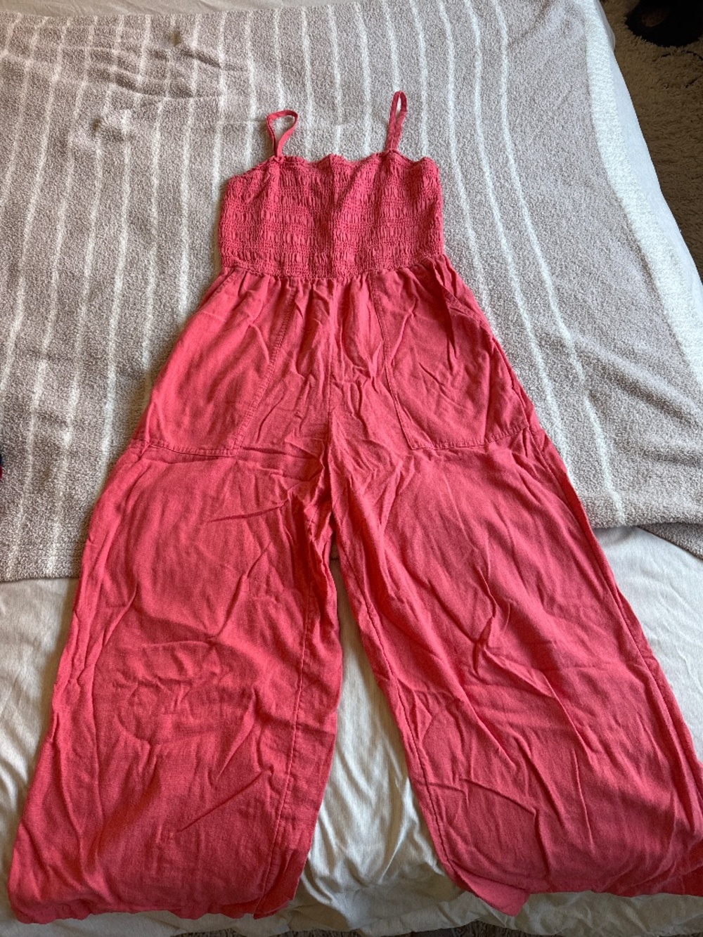 Pink/ coral jumpsuit so cute! Size small. Target